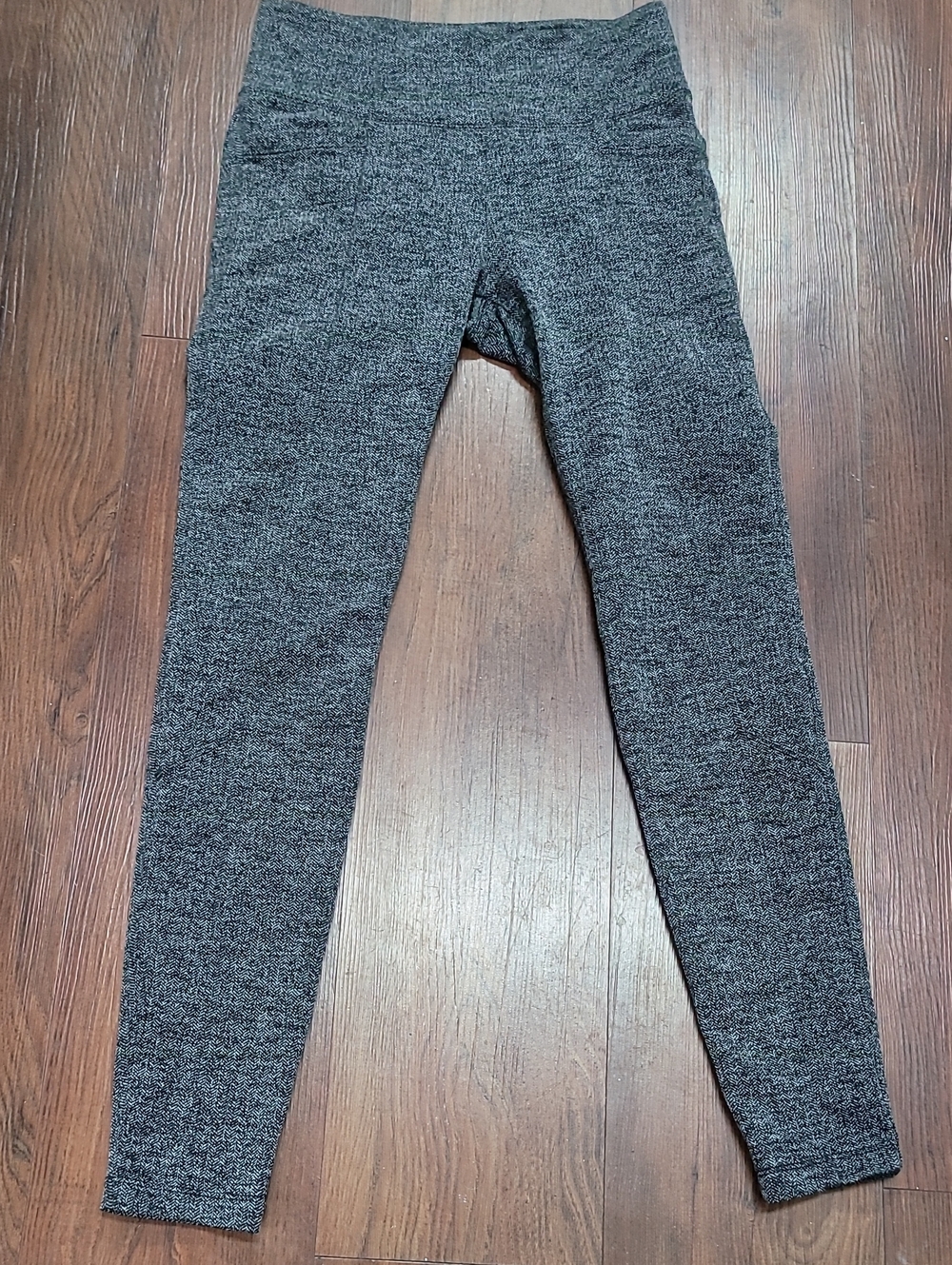 Athleta  Charcoal Marled- Herringbone Performance Leggings With Pockets